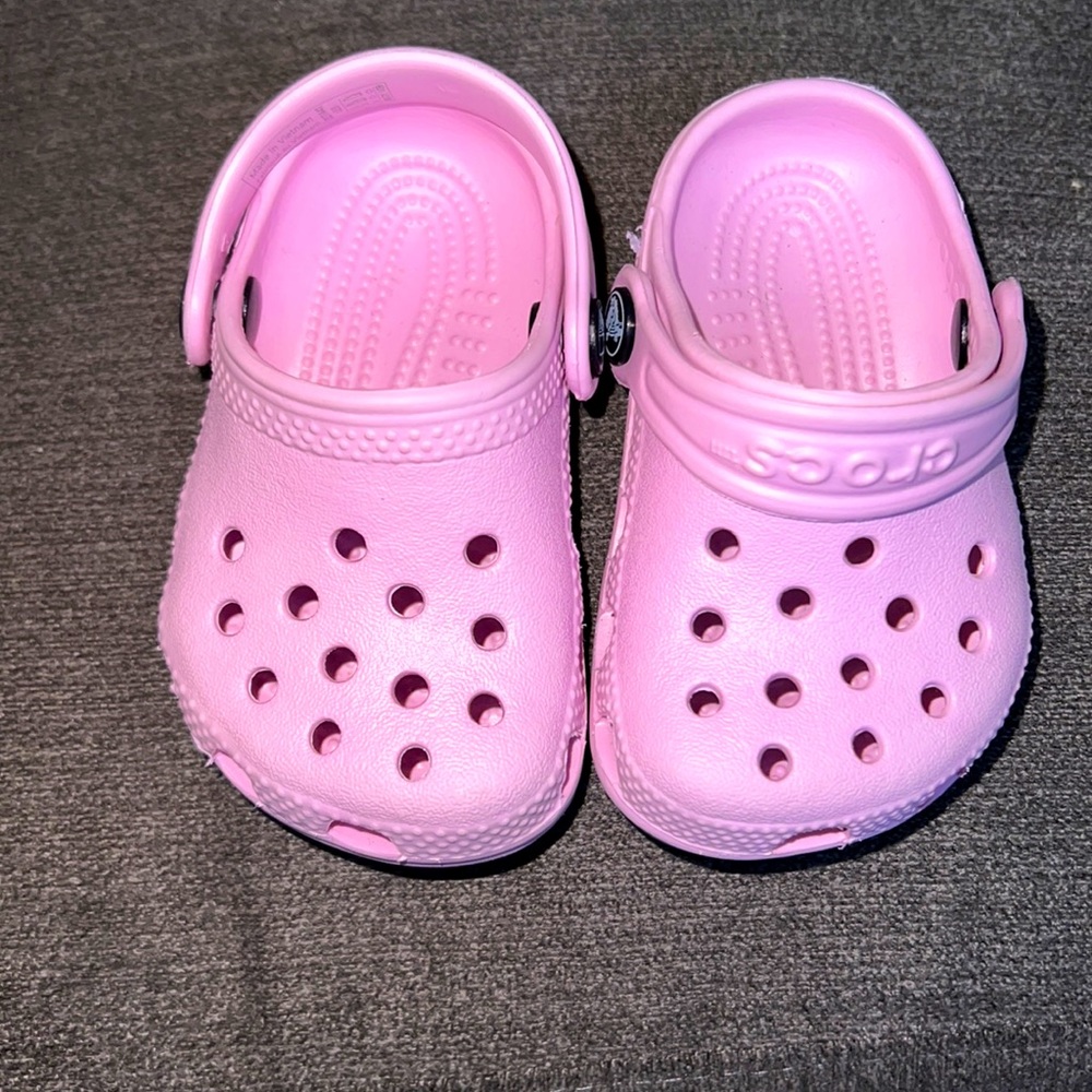 Crocs